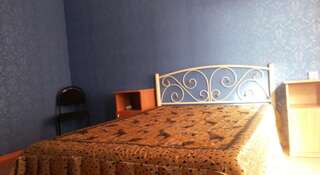Гостиница Алдижан Береговое Двухместный номер с 1 двуспальной кроватью и дополнительной кроватью-4